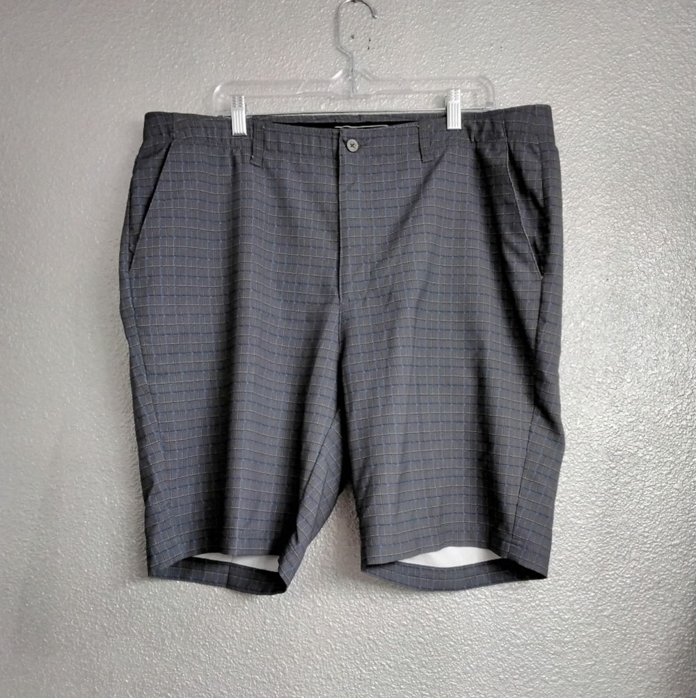 Pebble Beach Dry Luxe Performance Men's Shorts Size 40